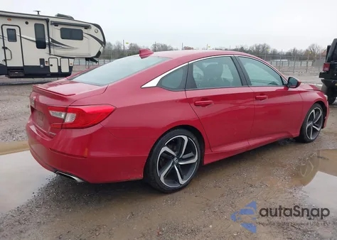 2018 Honda Accord Sport z USA, uszkodzony, nr VIN 1HGCV1F30JA094559